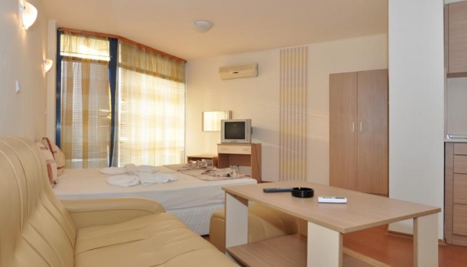 RAINBOW_2_HOTEL_SUNNY_BEACH_BULGARIA_AIR_TOUR_TRAVEL